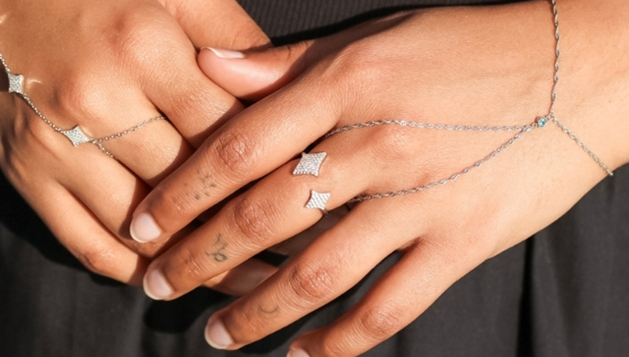 Love Life Image 01