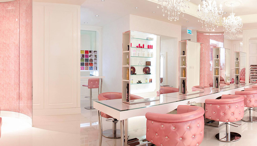 Nayomi Beauty Salon